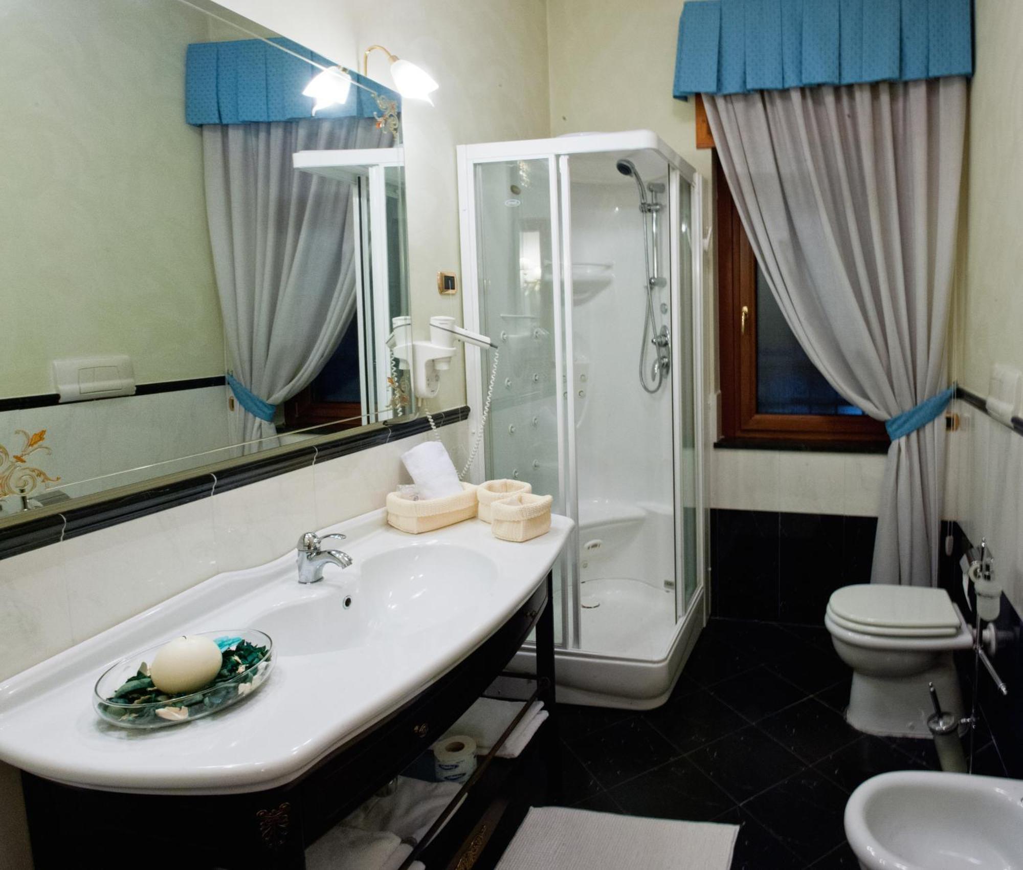 Hotel Capys Капуа Стая снимка