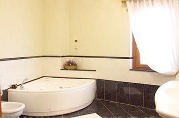 Hotel Capys Капуа Екстериор снимка