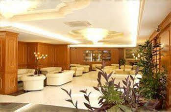 Hotel Capys Капуа Екстериор снимка